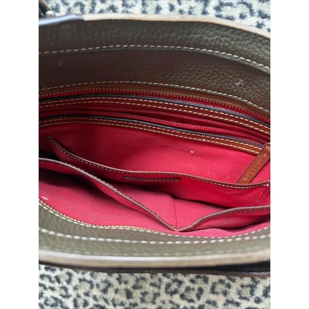 Dooney & Bourke 👜 dooney